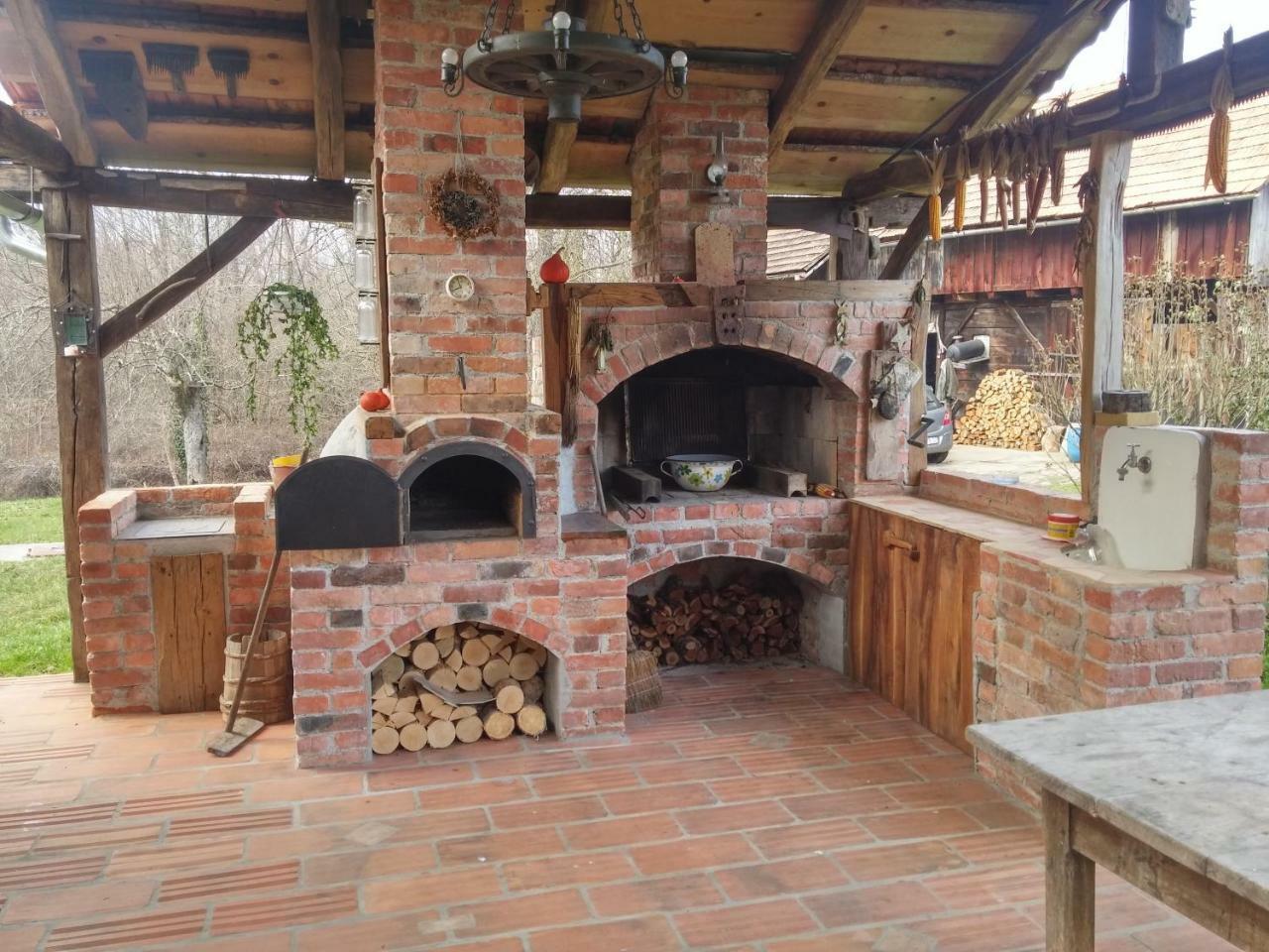 Dorina Hiza Villa Karlovac Bagian luar foto